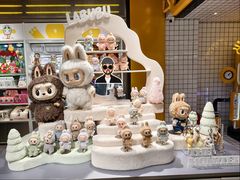 -泡泡玛特POPMART(上海环球港店)