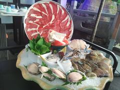 -皇马海口湾海景酒店(万绿园秀英港店)
