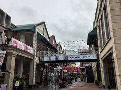 -王府井奥莱临潼小镇(临潼店)