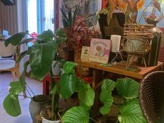 -Rabbit Cafe私房西餐甜点咖啡(栖霞路店)