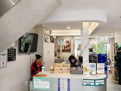 -伟伟宠物医院·CT影像中心·瑞派犬猫综合性门诊(汉口总院)