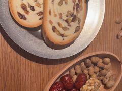 -纳鲁孜·新疆特色餐厅(上海悦荟广场店)