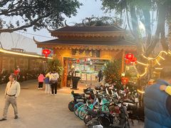 -荷香居(洞企石路店)