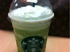 -星巴克(静安嘉里中心B2店)