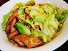 -伊带伊路新疆美食府(呼家楼店)