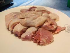 吃稻谷文昌鸡-千岛蚝高压锅生蚝·人参火锅(白云万达店)