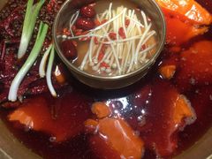 -王婆乔鲜鱼自助火锅(蜀汉路店)