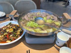 -川堂风·跷脚牛肉·乐山爆炒(宝山日月光店)