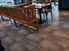 -豪享来中西餐厅(延安东路店)