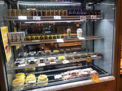 面包甜点陈列柜-津乐园(营口道店)