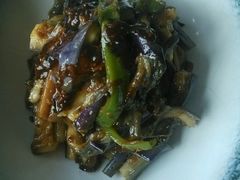 香渣渣紫茄-马仕玖煲·融合菜·酥不腻烤鸭(人大店)