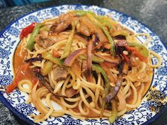 牛肉炒面-撒拉人家.酸菜牦牛肉火锅