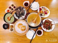 -黑鸡小馆(金源店)