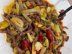-洪霞餐馆