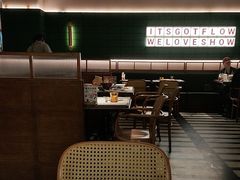 -太食獸泰式茶餐厅(济南万象城店)