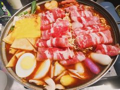 肥牛年糕火锅-Meet Sun韩式大排档(五一广场7MALL店)