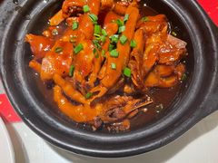 猪蹄凤爪煲-恭喜上堓砂锅焗·海鲜大排档(闵行龙湖店)