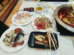 -尚品海鲜肥牛自助火锅(湖明店)