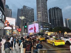 -观音桥步行街