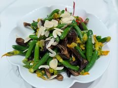 -7号院家宴.烧鸽子(门头沟店)