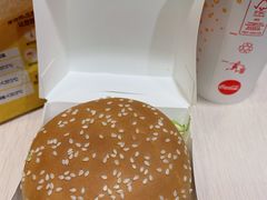 -麦当劳(得来速车道点餐 五里墩店)