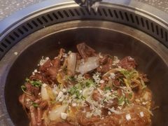 -山里屯铁锅炖·东北菜(康桥店)