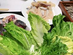 -红鼎豆捞·非遗鲍皇汤火锅(宝丰路店)