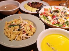 -JINNS锦时 steak&pizza(浸信会礼拜堂旧址店)
