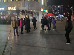 -泡沫BUbbLE量贩式KTV(金沙江路店)