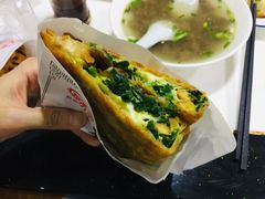 韭菜鸡蛋饼-老上海葱油饼(黄河路店)