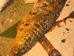 盐烤青花鱼-初居食屋日式料理(万象城购物中心店)