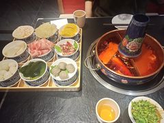 -咏江南·苏式火锅·苏州评弹(观前街店)
