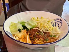 -大嘻咹biangbiang面(历史博物馆店)