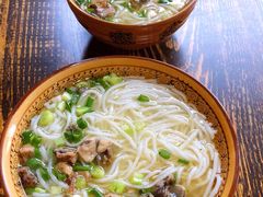-正宗李家土鸡米线店