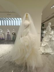 -南京宝娜嫁衣婚纱礼服馆(中央路店)