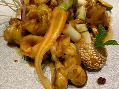 宫爆虾球配成都麻圆-南堂館川菜文化餐厅(天府店)