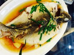 老季市私家菜馆(工农路店)-老季市·三代非遗传承·地标美食老汁鸡(工农路店)