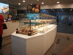 面包甜点陈列柜-BreadTalk面包新语(长寿路地铁站店)