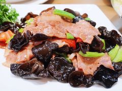 青椒木耳炒培根-葛记焖饼(伏牛路店)