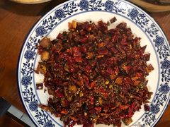 -黄桷树曹家私房菜(江与城店)