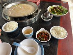 -老来福·非遗酸汤兔(凯旋路店)