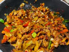 老坛酱炒鸡-吃饭皇帝大(合生汇店)