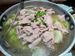 -全牛匠·乐山跷脚牛肉(西单华威约饭街店)