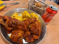 -BHC炸鸡(明洞总店)