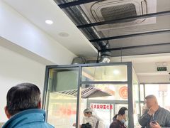 -黄阿姨锅贴大王(万航渡路店)