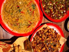 -泥糊破店小酒馆·团建聚餐(南京西路店)