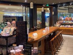 自助取餐区-星巴克臻选(广州太古汇店)