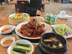 -喇喇排骨火锅·传统韩式脊骨汤(望京西园总店)