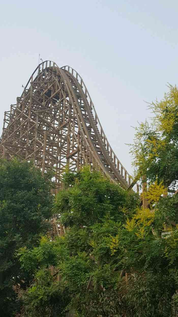 东丽湖水上温泉欢乐谷-"室内娱乐项目挺好的 就是我们去的时候 有.