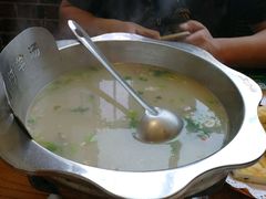 -山沟沟炒鸡(颐灏·海怡名都店)